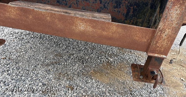 image for item EA7839 2006 Legend equipment trailer