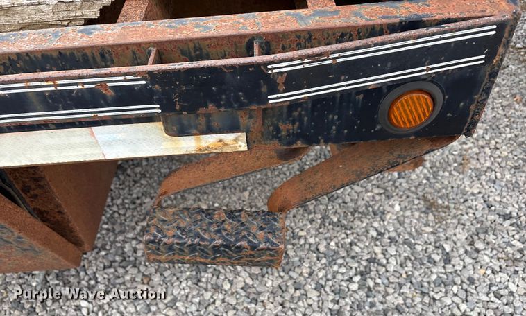 image for item EA7839 2006 Legend equipment trailer