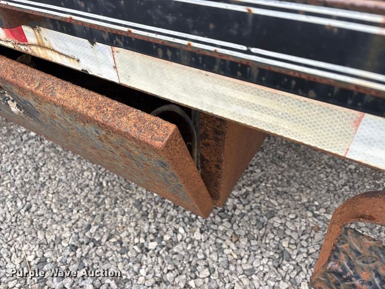 image for item EA7839 2006 Legend equipment trailer