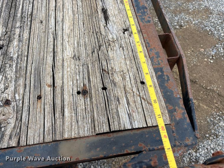 image for item EA7839 2006 Legend equipment trailer