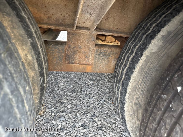 image for item EA7839 2006 Legend equipment trailer