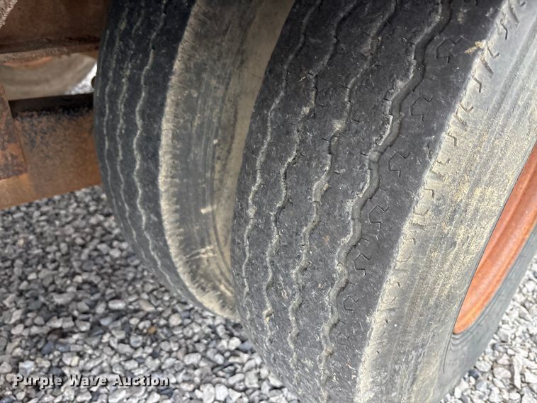 image for item EA7839 2006 Legend equipment trailer