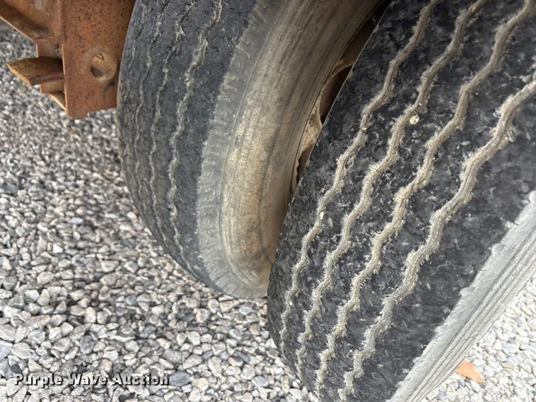 image for item EA7839 2006 Legend equipment trailer