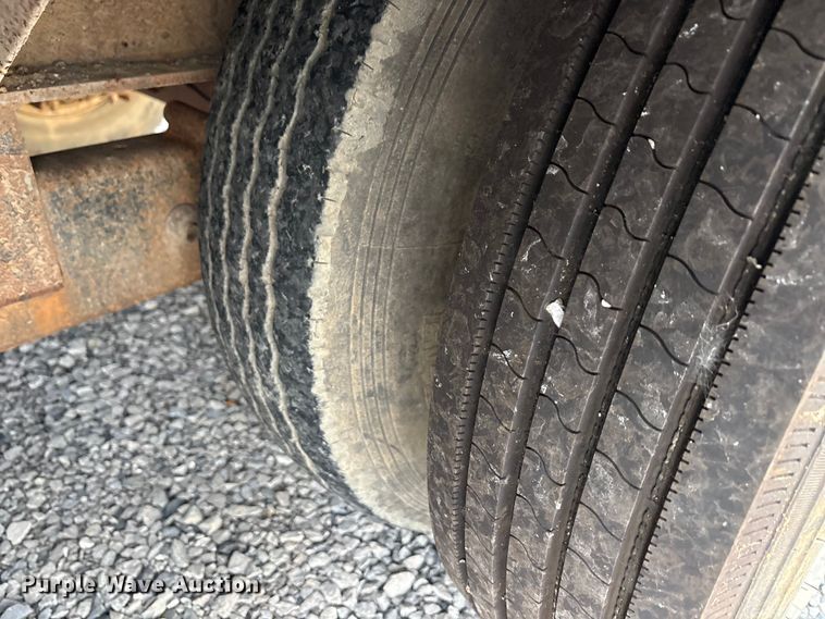 image for item EA7839 2006 Legend equipment trailer