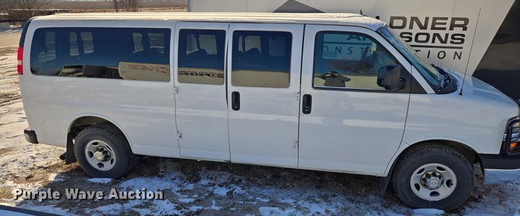 image for item EB1264 2013 Chevrolet Express 3500 van
