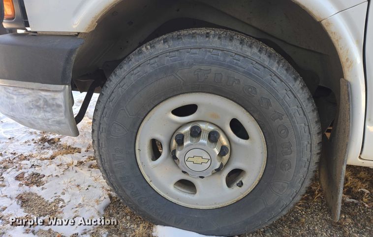 image for item EB1264 2013 Chevrolet Express 3500 van