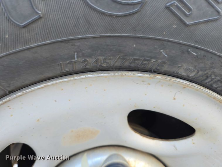 image for item EB1264 2013 Chevrolet Express 3500 van