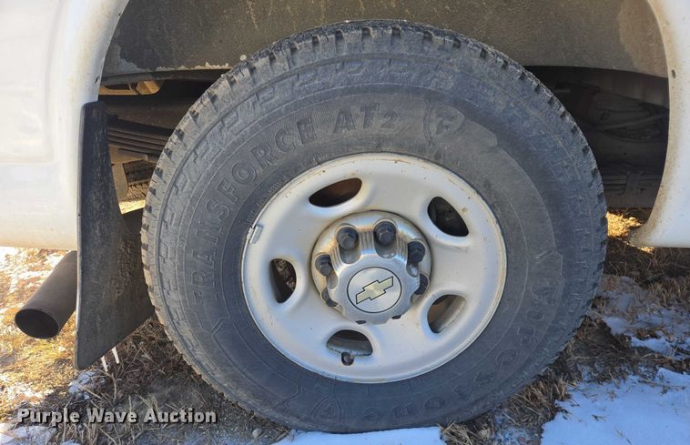 image for item EB1264 2013 Chevrolet Express 3500 van