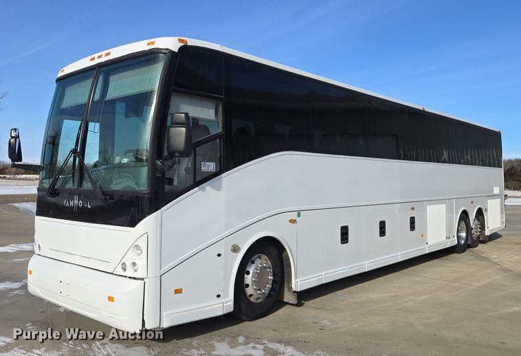 image for item EB1268 2009 Van Hool C2045 coach bus