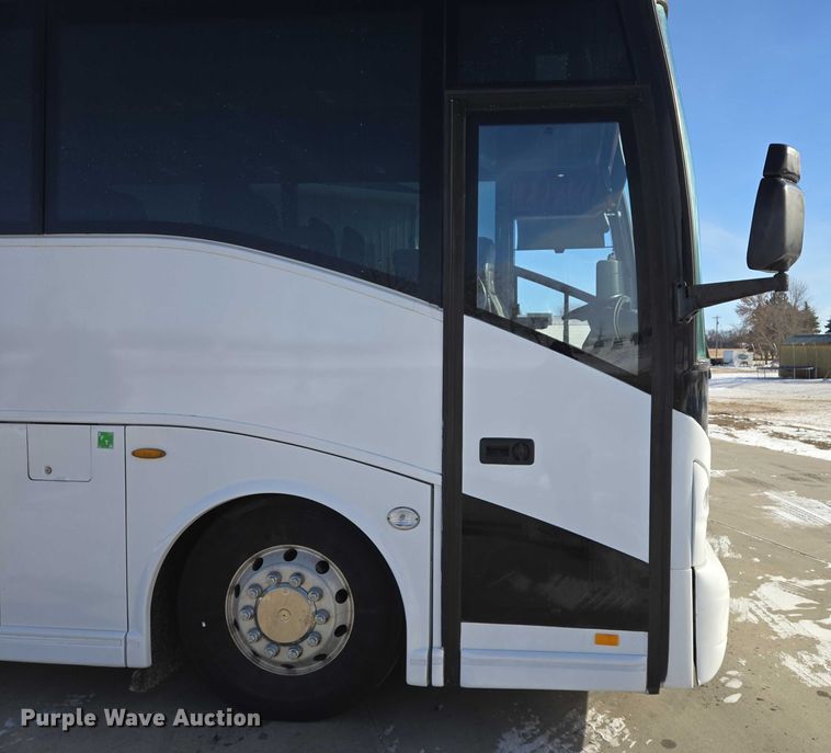 image for item EB1268 2009 Van Hool C2045 coach bus