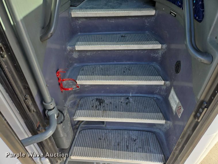 image for item EB1268 2009 Van Hool C2045 coach bus