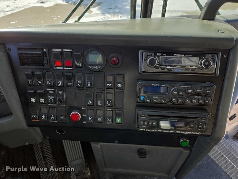 image for item EB1268 2009 Van Hool C2045 coach bus