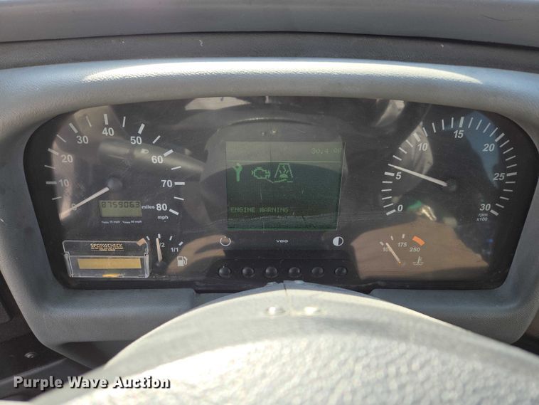 image for item EB1268 2009 Van Hool C2045 coach bus