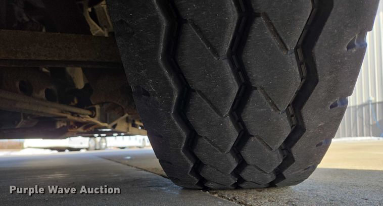 image for item EB1268 2009 Van Hool C2045 coach bus