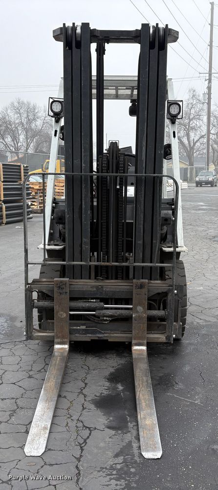 MONTACARGAS 2017 UNICARRIERS PF50