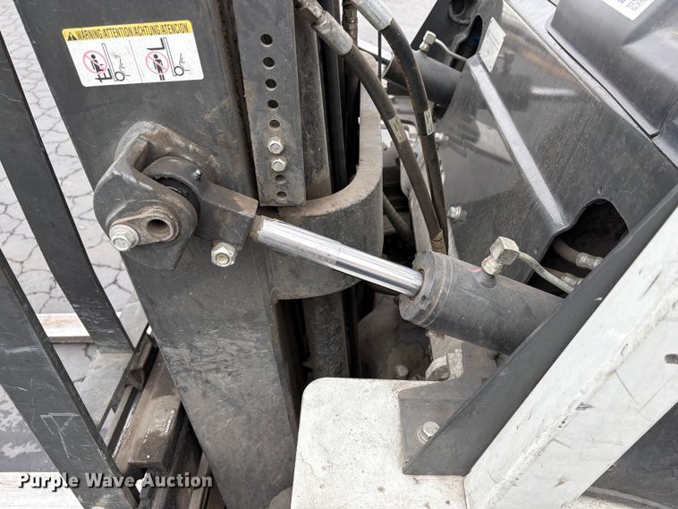 image for item EC8209 2017 UniCarriers PF50 forklift