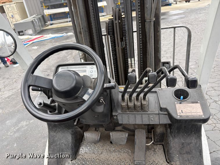 image for item EC8209 2017 UniCarriers PF50 forklift