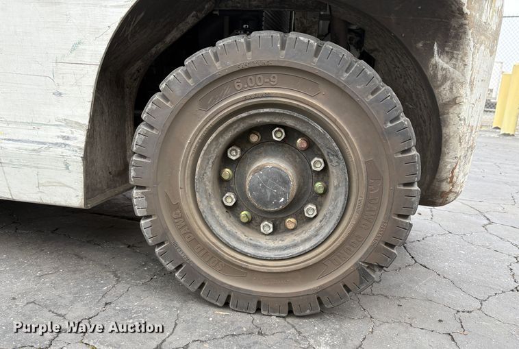 image for item EC8209 2017 UniCarriers PF50 forklift