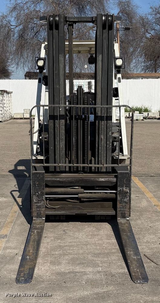 image for item EC8224 2017 UniCarriers PF50 forklift