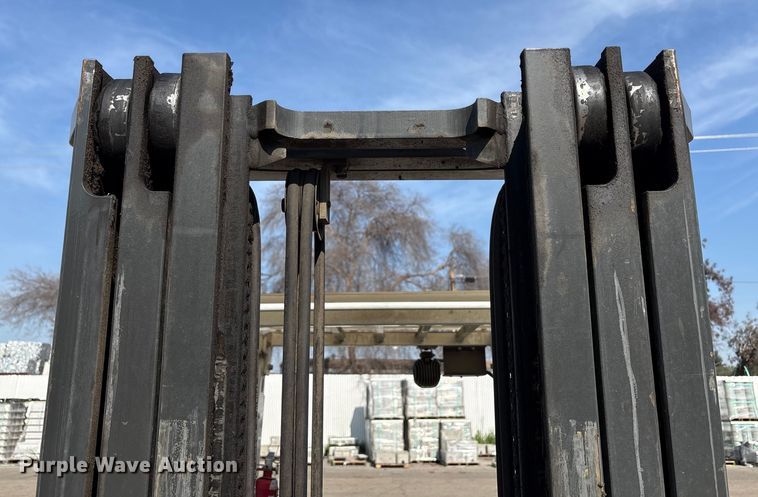 image for item EC8224 2017 UniCarriers PF50 forklift