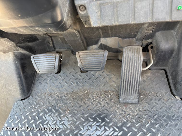 image for item EC8224 2017 UniCarriers PF50 forklift