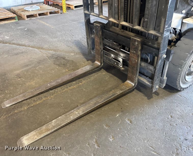 image for item EC8225 2017 UniCarriers PF50 forklift