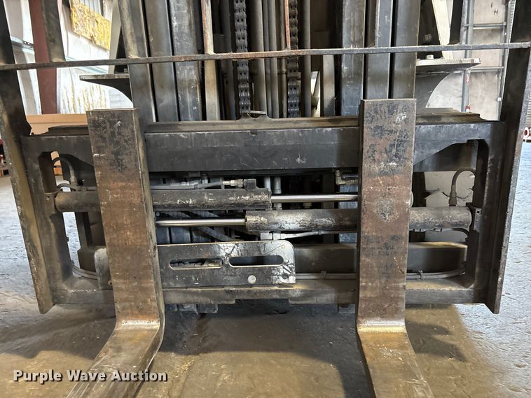 image for item EC8225 2017 UniCarriers PF50 forklift