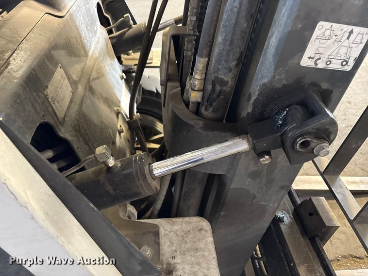 image for item EC8225 2017 UniCarriers PF50 forklift