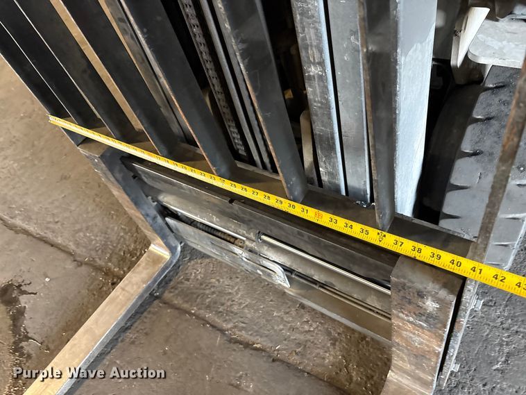 image for item EC8225 2017 UniCarriers PF50 forklift