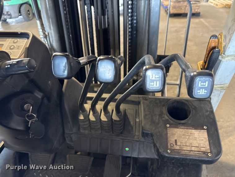 image for item EC8225 2017 UniCarriers PF50 forklift