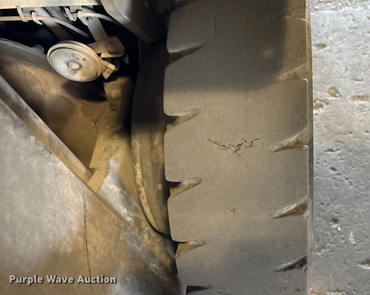 image for item EC8225 2017 UniCarriers PF50 forklift