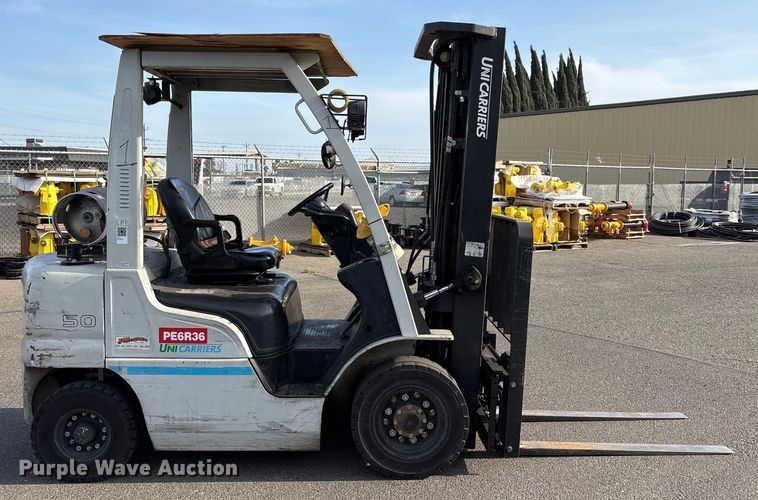 image for item EC8226 2017 UniCarriers PF50 forklift