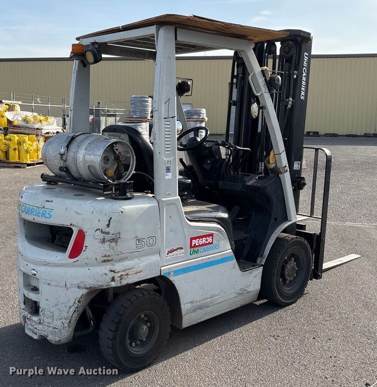 image for item EC8226 2017 UniCarriers PF50 forklift