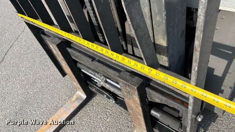 image for item EC8226 2017 UniCarriers PF50 forklift