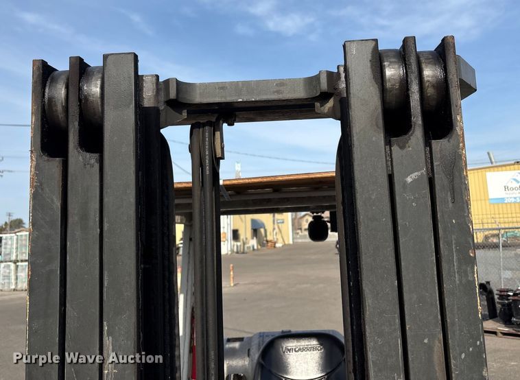 image for item EC8226 2017 UniCarriers PF50 forklift