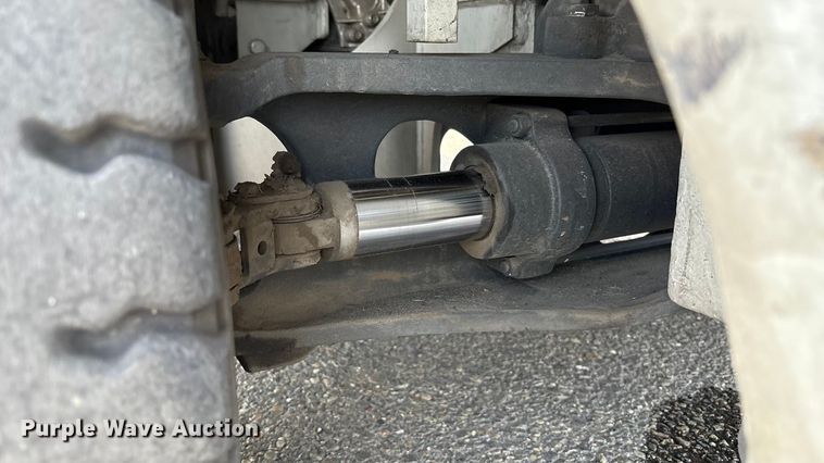 image for item EC8226 2017 UniCarriers PF50 forklift