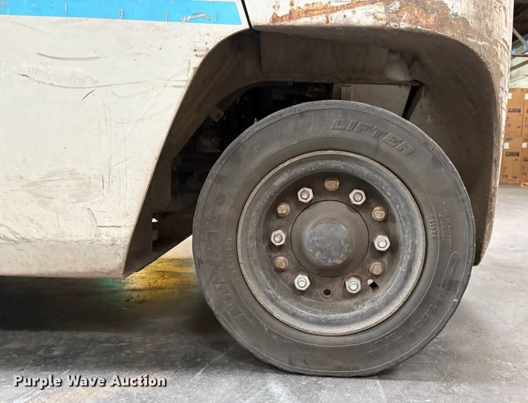 image for item EC8228 2015 Nissan PF100YLP forklift