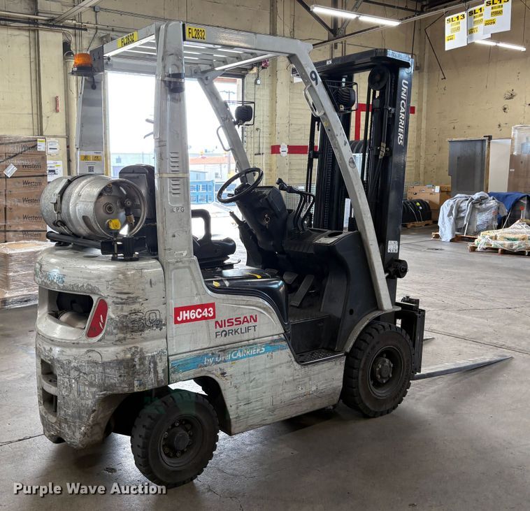 MONTACARGAS 2015 NISSAN PF30LP