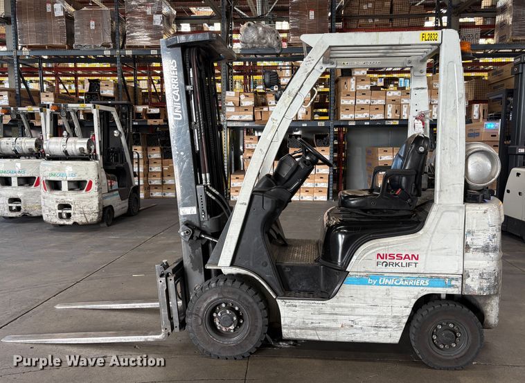 image for item EC8229 2015 Nissan PF30LP forklift