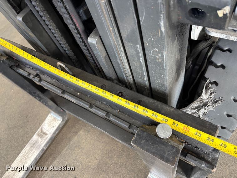 image for item EC8229 2015 Nissan PF30LP forklift