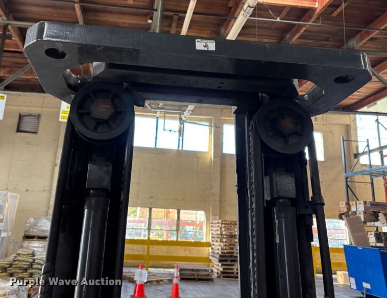 image for item EC8229 2015 Nissan PF30LP forklift