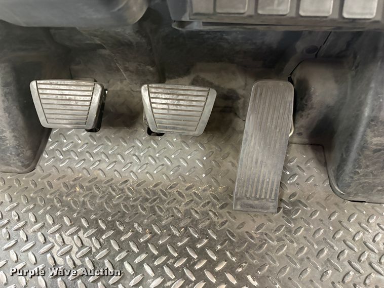 image for item EC8229 2015 Nissan PF30LP forklift