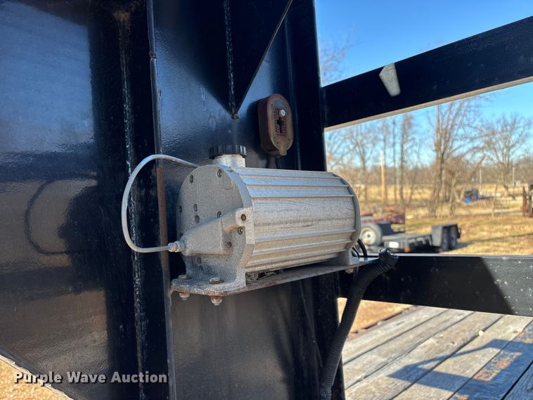 image for item ED2208 2019 Texas Pride FT840524KGN equipment trailer