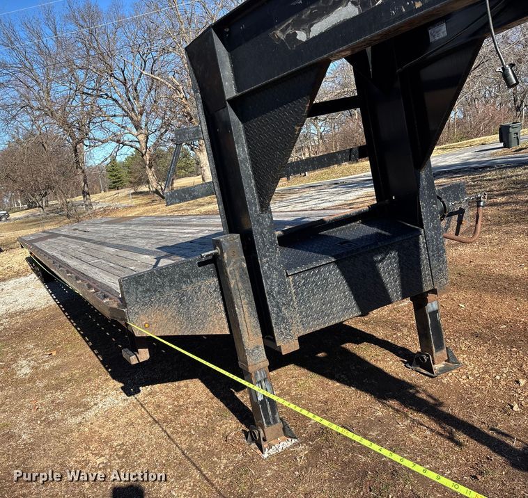 image for item ED2208 2019 Texas Pride FT840524KGN equipment trailer