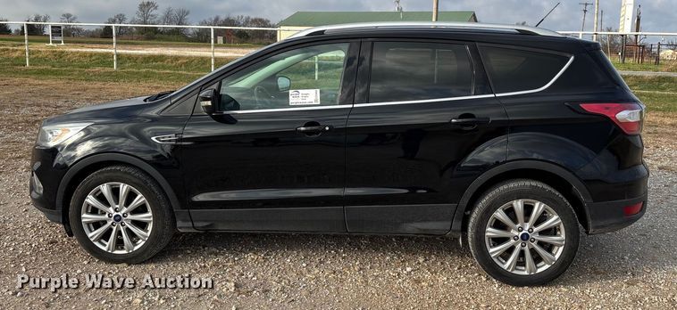 image for item ED2400 2017 Ford Escape SUV