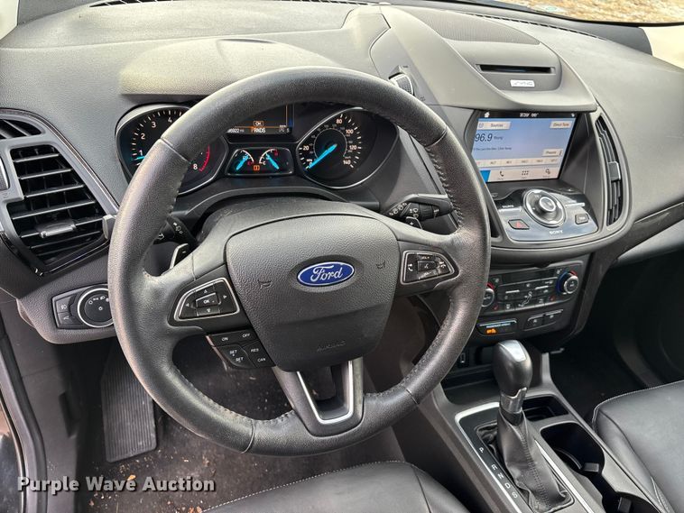 image for item ED2400 2017 Ford Escape SUV