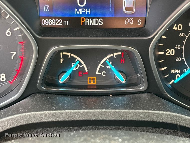 image for item ED2400 2017 Ford Escape SUV