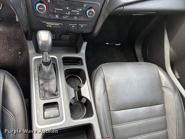 image for item ED2400 2017 Ford Escape SUV