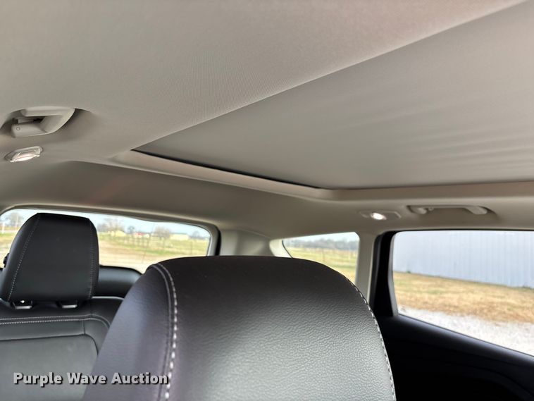 image for item ED2400 2017 Ford Escape SUV