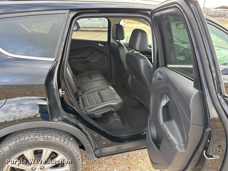 image for item ED2400 2017 Ford Escape SUV